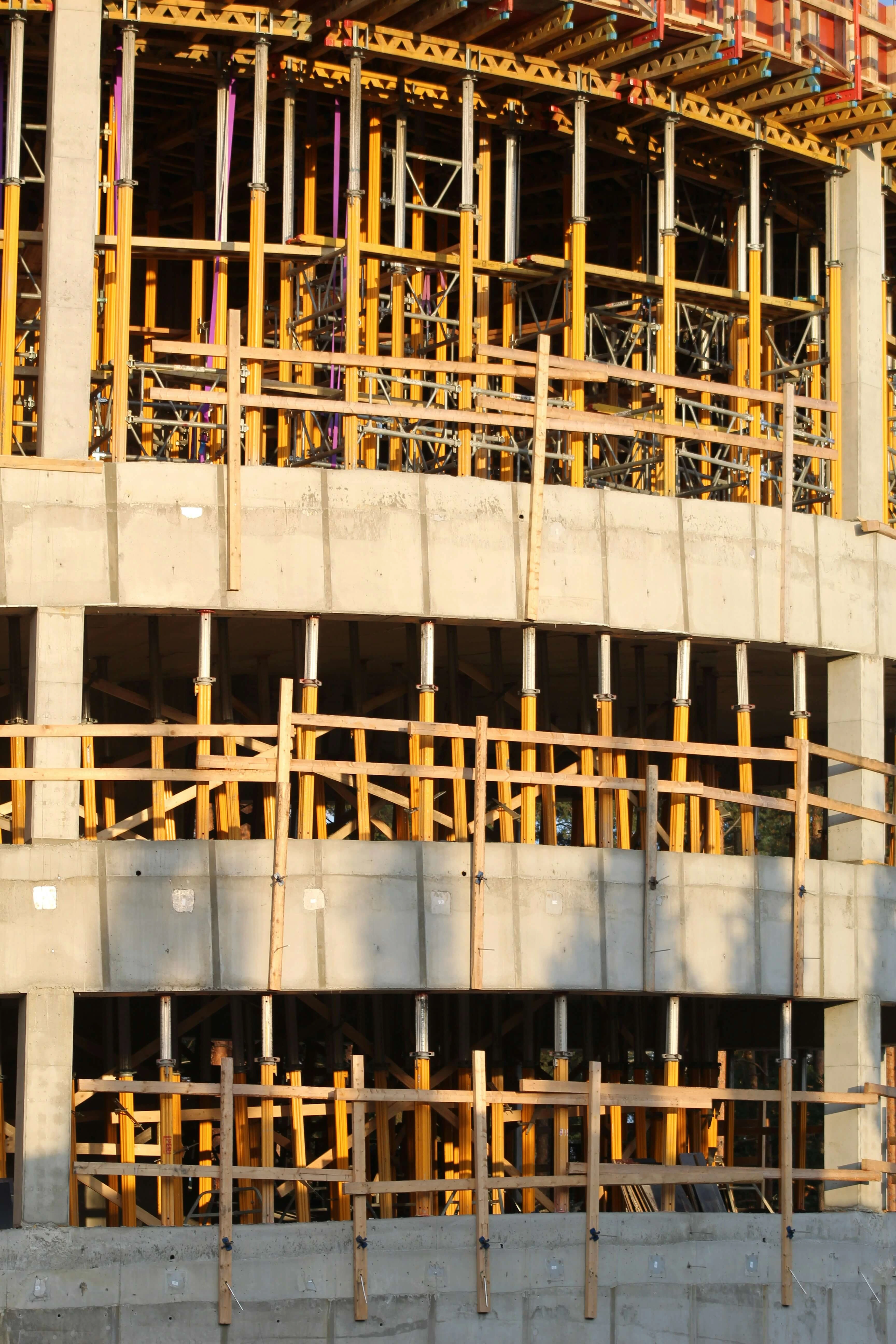 Side profile of a building undergoing contruction